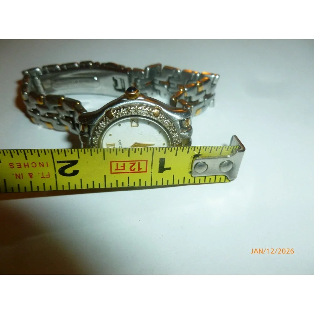 Vtg Seiko Watch Women‎ 23mm Gold Silver Tone Date 7N89-0449 DIAMOND